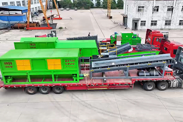 垃圾篩分設備生產線發貨